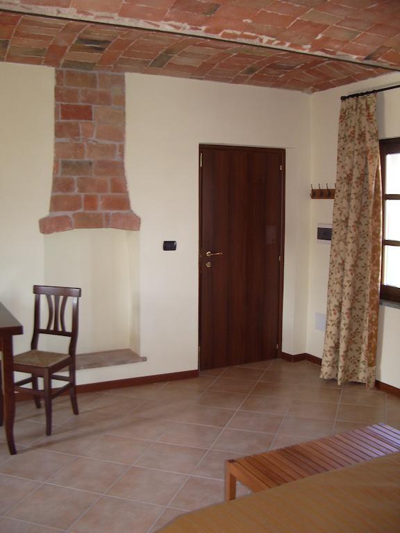 B&B Cascina Gaione Via Gallina,18B 12052 Neive Cn Δωμάτιο φωτογραφία