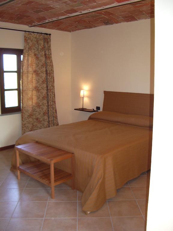 B&B Cascina Gaione Via Gallina,18B 12052 Neive Cn Δωμάτιο φωτογραφία